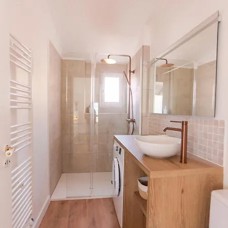 Terrasse Matisse Apartman *